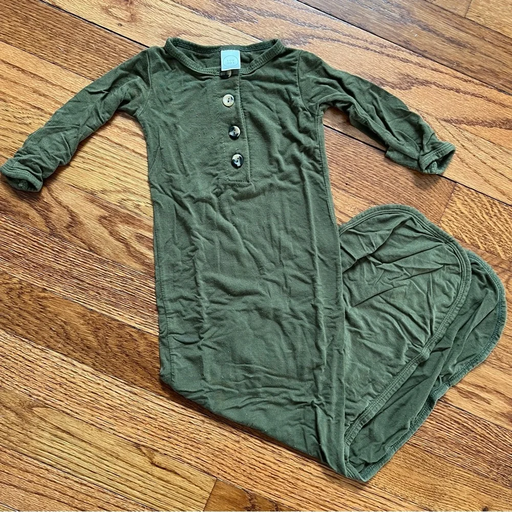 Lou Lou & Company Newborn Knotted Gown Bundle - Picture 9 of 10